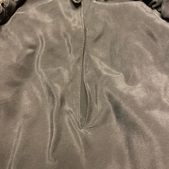 Bannana republic black top - Picture 8 of 8